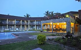 Elephant Lake Hotel st Lucia